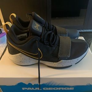 PG 1 Black University Gold